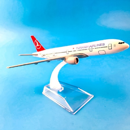 Модели самолётов "Turkish-Airlines-Boeing 777" ". Aircraft models "Boeing" & "Airbus"
